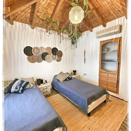 בית נופש Petit Paradis Grec Loukaiti