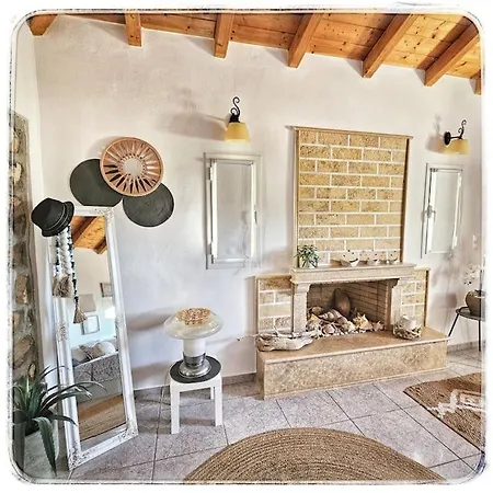 Petit Paradis Grec Holiday home *